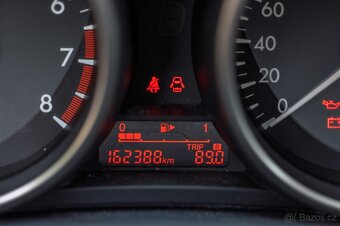Mazda 5 2,0i 110kW 7 MÍST - 14