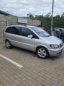 Zafira 2.2 diesel 7vmist rezervace do 6.11. - 14