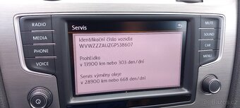 Volkswagen Golf 7 2.0 TDi 110kw top stav - 14
