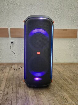 Partybox jbl 710 - 14