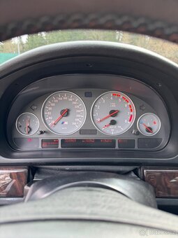 BMW E39 540i - 14