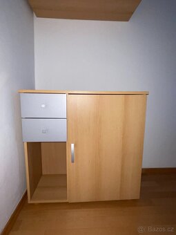 Obývací stěna, komoda + šatní skříň - 14