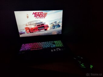17 Velký Nitro 5,RTX-140w,i5-12gen,DDR5,1TB,RGB. - 14