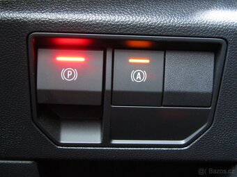 Renault Austral mild hybrid 1,3 TCe 117 kW/160k auto Iconic - 14