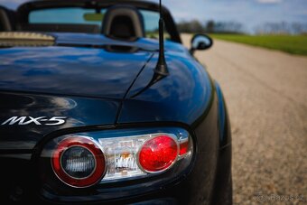 MX 5 1.8. MX5 - 14
