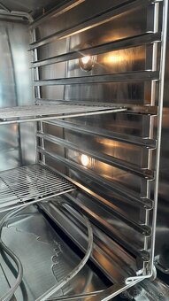 Konvektomat Electrolux Air-O-Steam AOS102EBA2 + podstavec - 14