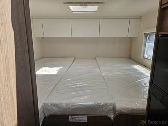 Nové Carado T338 S (Ducato 103kW), 5 míst - 14