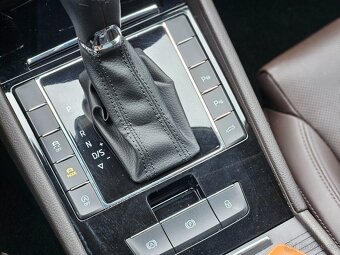 Škoda Superb III L&K 2.0 TDI 140kw DSG 4x4 KEYLESS PANO 2018 - 14