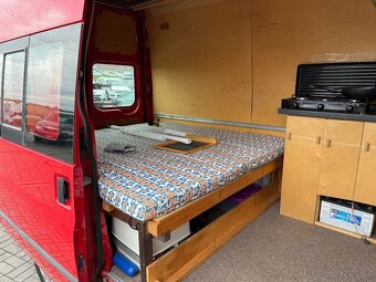 Ford Transit 2,2 1. MAJITEL TDCI 85kW L2H3 OBYTNÝ TOP STAV - 14