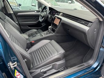 VW Passat B8 GTE 1.4TSI 150kW DSG R-Line Tažné Matrix 360° - 14