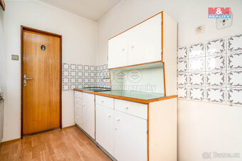 Prodej rodinného domu, 902 m², Stěžery, ul. Zelená - 14