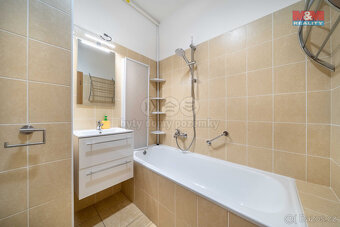Prodej bytu 2+1, 53 m², Zbůch, ul. Náměstí - 14