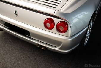 Ferrari F355 F1 Spider z roku 1999 - 14