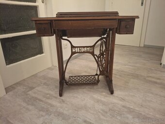 Šicí stroj Singer - 14