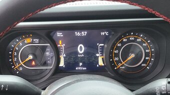 Jeep Wrangler Unlim. RubiconX SUV V6 3604/213kW rok 2024 - 14