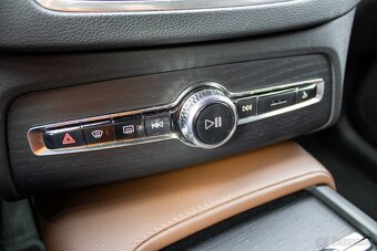 Volvo XC90 2.0 B5 Drive-E Inscription AWD A/T 7m - 14