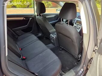 VW Passat 2.0TDI 103kW DSG,navi,serviska,bez koroze - 14