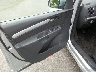 Volkswagen Sharan 2,0 TDi 4x4 - 7 místné - 14