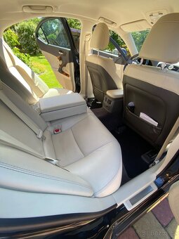Lexus IS250 2.5i 153kW - 14