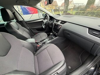 Škoda Octavia 2,0 TDi DSG Style LED, ACC, Nav - 14