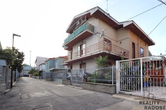 Prodej bytu 4+1, 145 m², Via Dante, Montesilvano, Itálie - 14