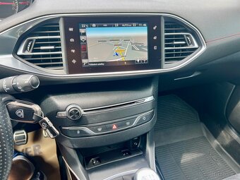 Peugeot 308 SW GT-line 1,2 PT 96kW - 14