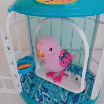Hatchimals zvířátko + Little Live Pets-Ptáček s klecí - 14
