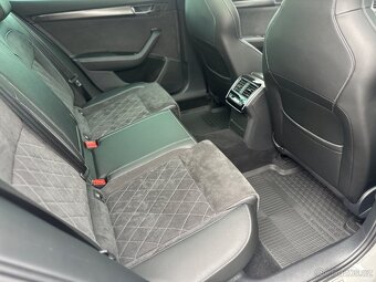 ŠKODA SUPERB SPORTLINE 2.0 TDI 110 KW DSG Cockpit 2022 133tm - 14