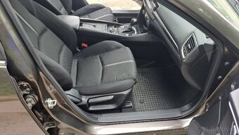 Mazda 3 Revolution 2017 - 14