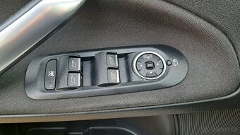 Ford Mondeo - 14