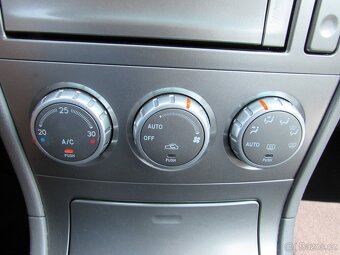 Subaru Forester 2.0i 92kW 4x4, 1.majitel, servisní kniha - 14