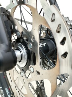 MTB 29" komplet Shimano XT - německé XC kolo BULLS - vel.L - 14