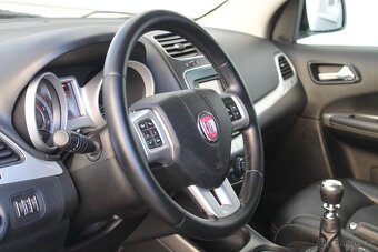 Fiat Freemont 2.0 JTDm 103kW 7Míst + Pr. Servis + - 14