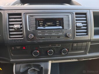 VW Transporter Long 2.0TDI 75kW 3-místa Park. senz. zadní - 14
