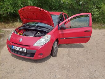 Renault Clio původ CZ najeto  25300km - 14