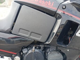 Kawasaki gpx 600 - 14
