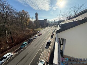 Pronájem komerčních prostor v Jablonci nad Nisou - 14