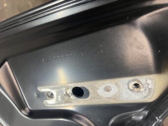 Škoda Yeti Face přední kapota - 14