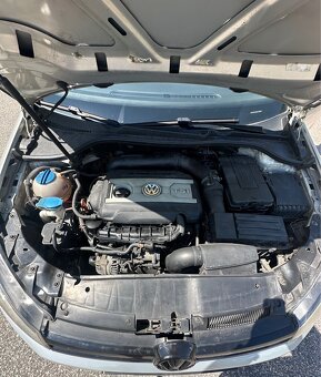 Prodám golf 6 1.8tsi 118 kw - 14