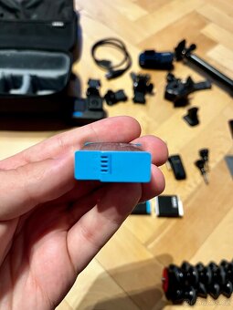 GoPro hero 10 black + max lens mod + příslušenství - 14