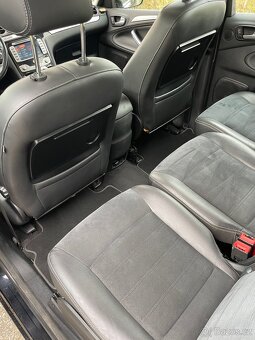 Ford Galaxy 7 míst, top stav, servisní historie ve - 14