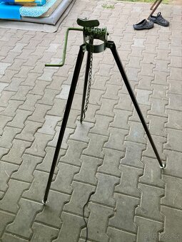 Kotlíkový set s trojnožkou - 14