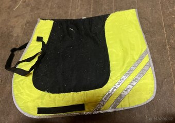 Více věcí na prodej - 14