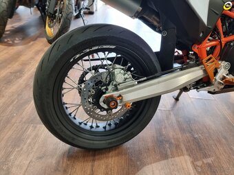 KTM 690 SMC-R - 14