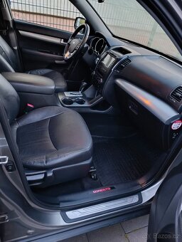 Kia Sorento 2.2 CRDi AWD Edition 7 - 14
