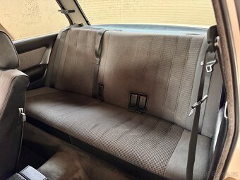 BMW E30 320i coupe klima/bez šíbru - 14
