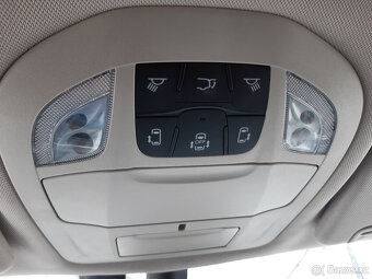 Chrysler Pacifica 3,6L,r.v.2022, kůže,7mít,TopStav,85.000 km - 14