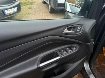 Ford Kuga Titánium Benzín 110kw - 14