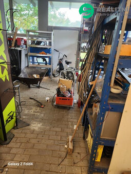 „Prostorný stavební pozemek 2 670 m² s mobilním... - 14