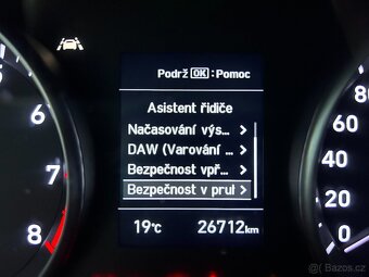 Hyundai i30 1.5i  ČR,1.MAJITEL,ZÁRUKA DO 2028,COMFORT,DPH - 14
